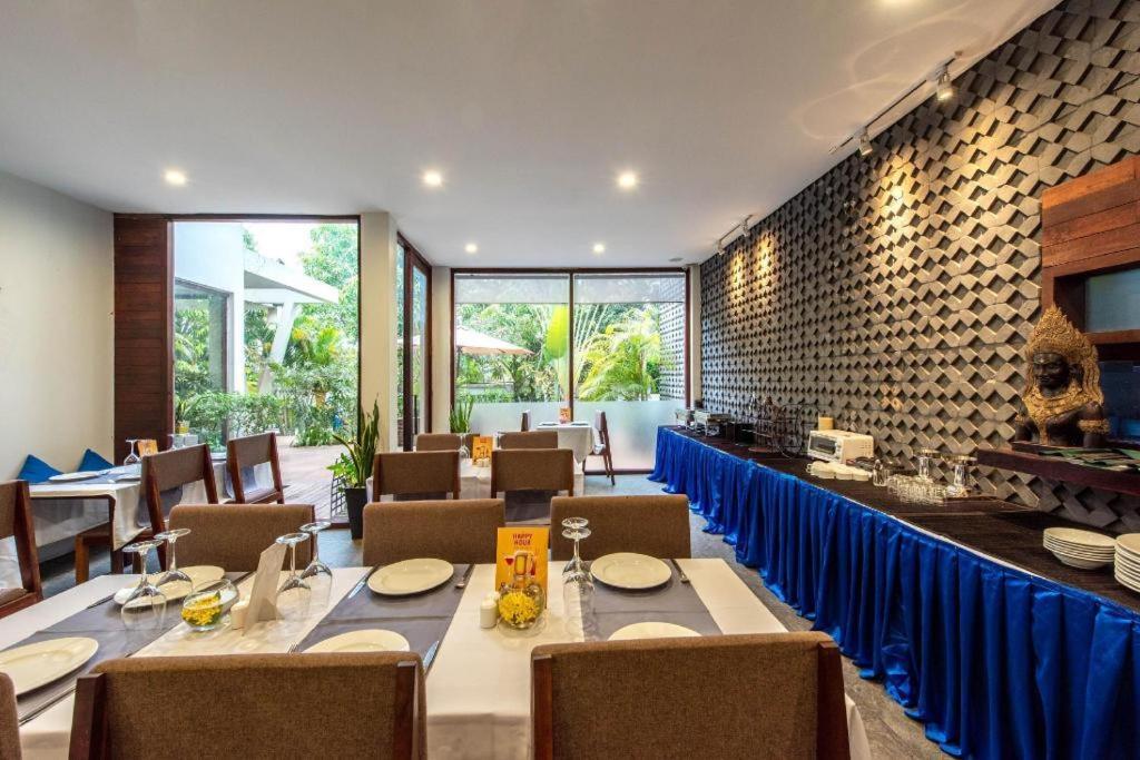 Popular Residence Hotel Siem Reap Exterior photo