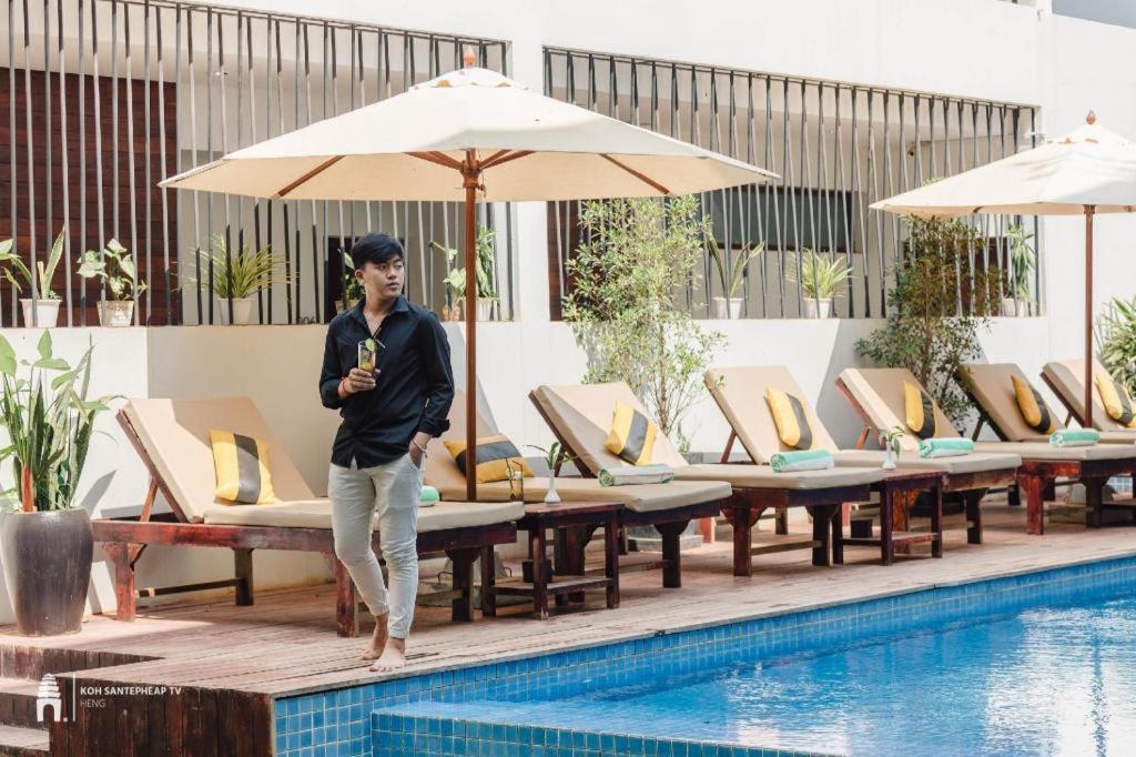 Popular Residence Hotel Siem Reap Exterior photo