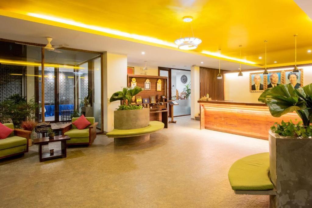 Popular Residence Hotel Siem Reap Exterior photo