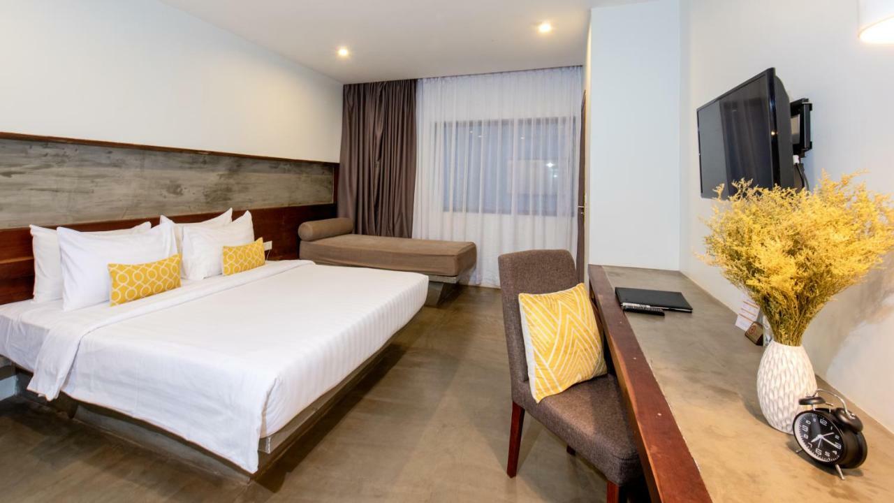 Popular Residence Hotel Siem Reap Exterior photo